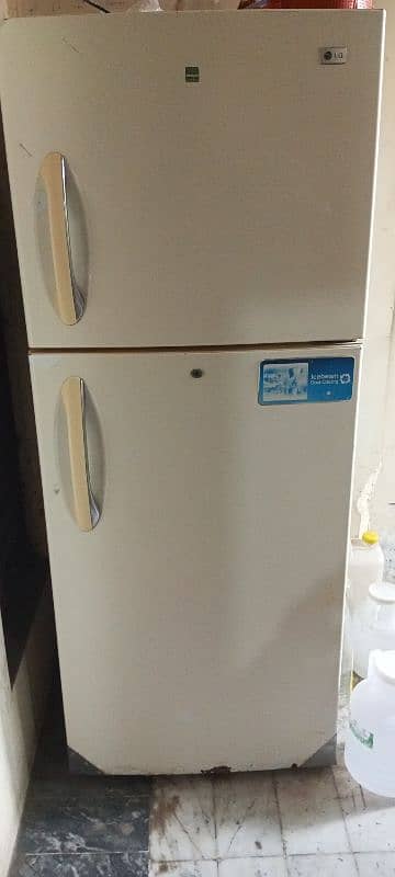 used fridge 0