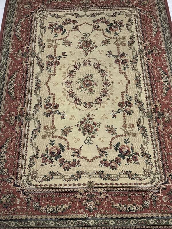 Just like new carpet for sale purchase from saudia size 7-3* 5.  feets 1