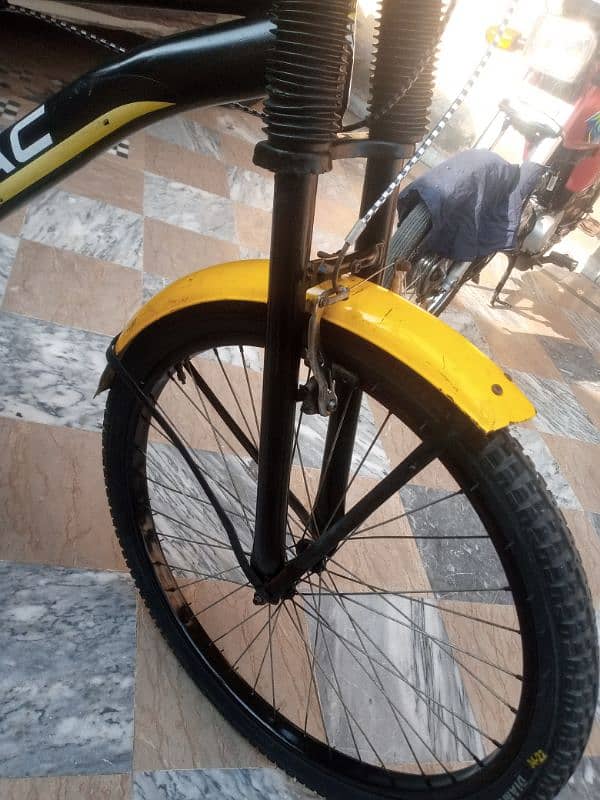 SUMAC 26 inch  bicycle in good condition 03298039860 5