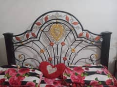 Bed set for sale call 0322/0884463