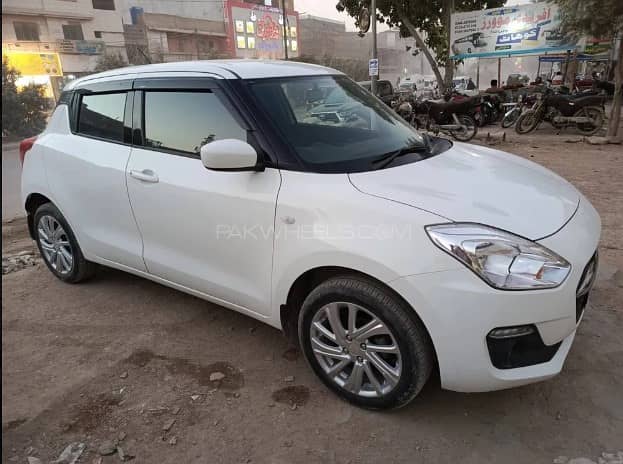 Suzuki Swift 2022 3