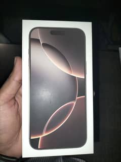 Iphone 16 pro max 256gb. Desert titanium