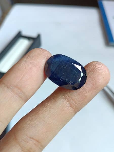 Beautiful Natural 27.56 CT Afghanistan Blue Sapphire certified 1