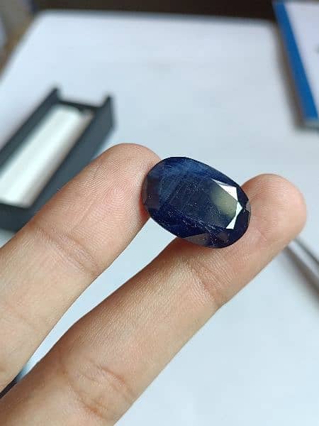 Beautiful Natural 27.56 CT Afghanistan Blue Sapphire certified 2