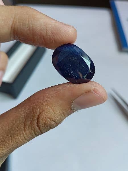 Beautiful Natural 27.56 CT Afghanistan Blue Sapphire certified 3