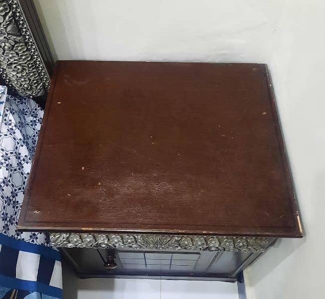 Solid Wooden Bed for Sale 5