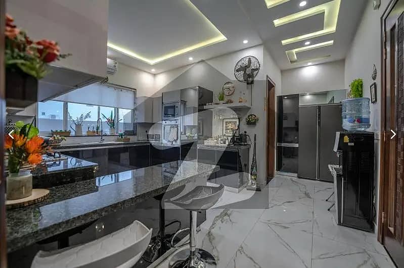 1 KANAL ROYAL DESIGN LUXURY VILLA FOR SALE NEAR TO PARK 8