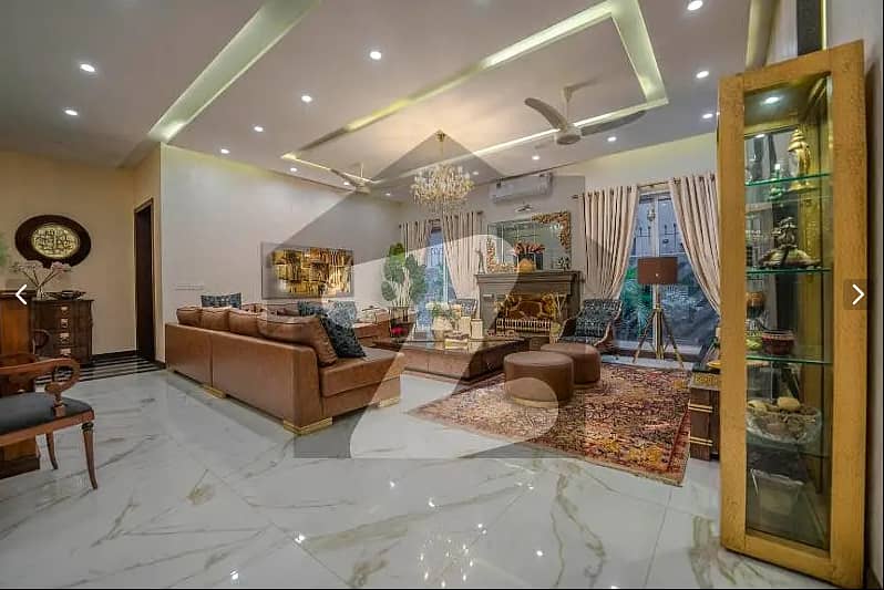 1 KANAL ROYAL DESIGN LUXURY VILLA FOR SALE NEAR TO PARK 10