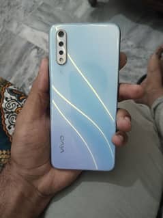 ViVo S1 Lunch condition full box