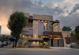 6.4 Marla Corner Architect Designer House For Sale hot location