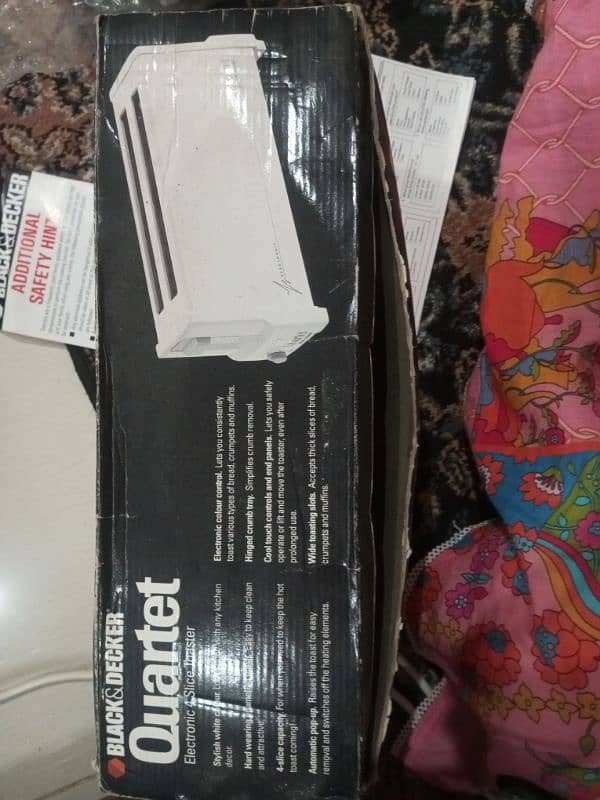 Black & Decker slice toaster 1