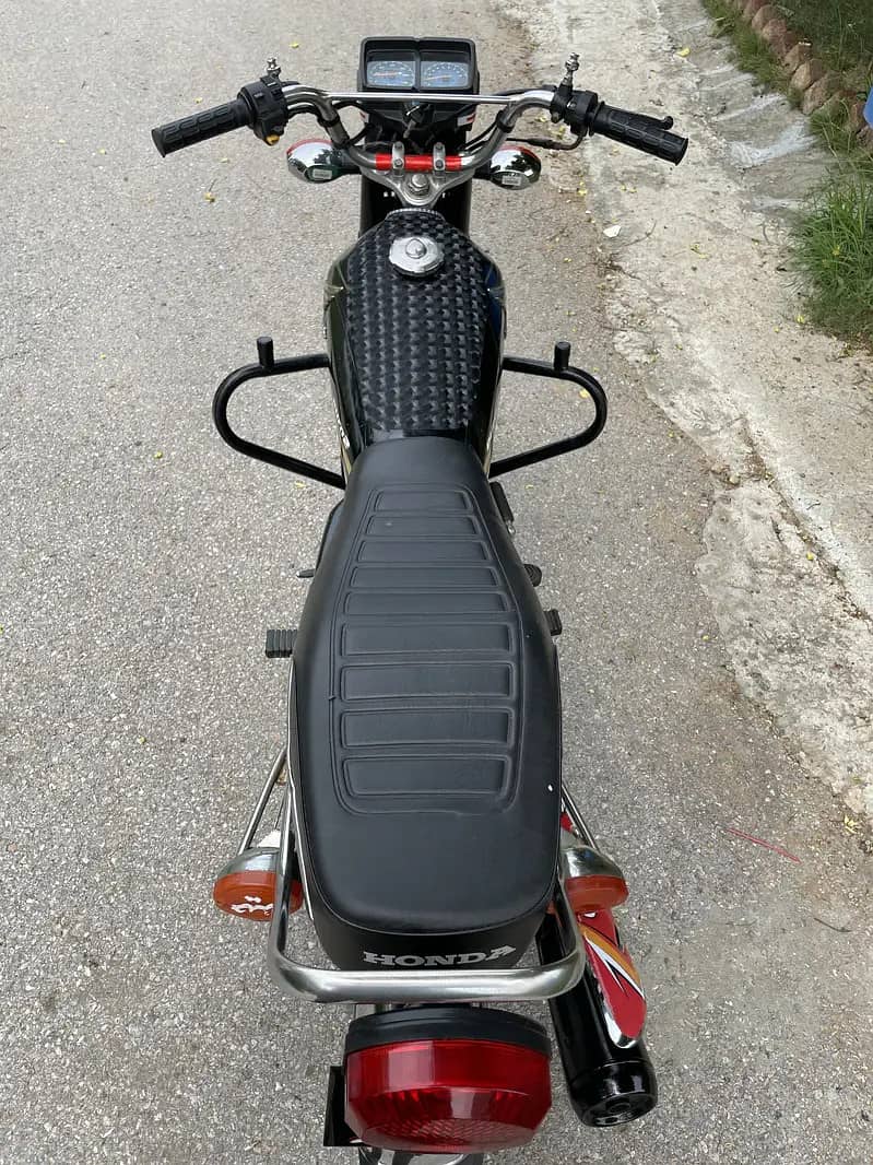 Honda CG 125 2013 3