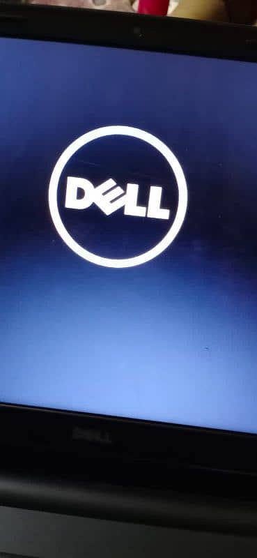 Dell laptop for SALE in good health 12