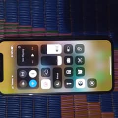 iPhone x64gb Pta