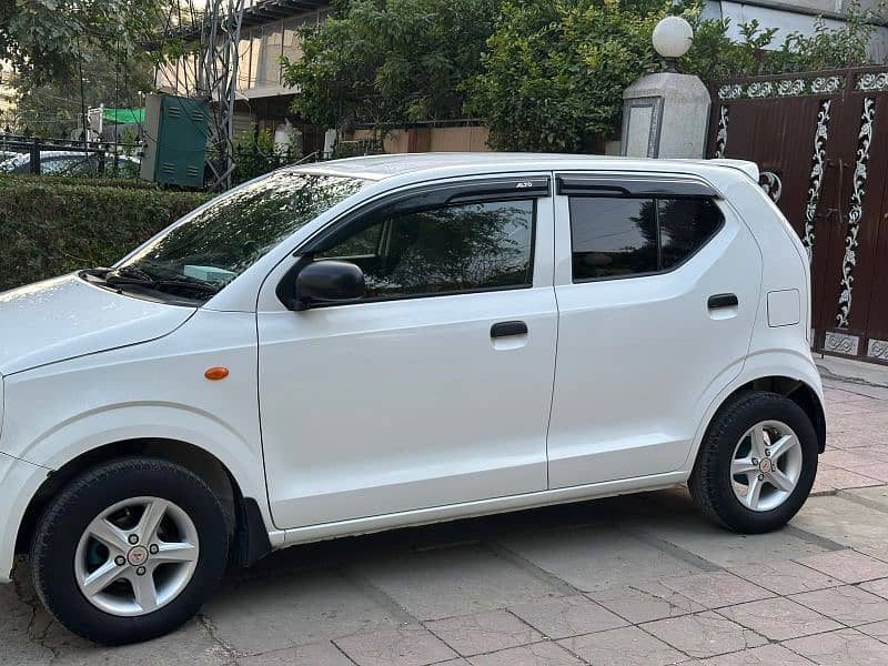 Suzuki Alto 2022 3