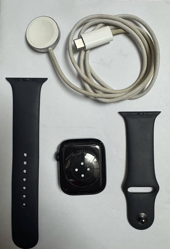 Apple Watch Series 9 - 45mm Midnight Blue 1