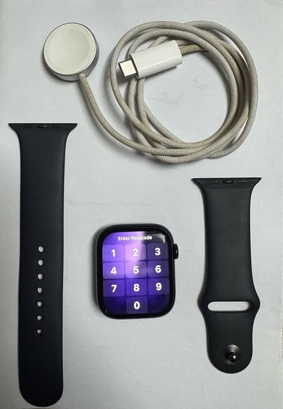 Apple Watch Series 9 - 45mm Midnight Blue 2