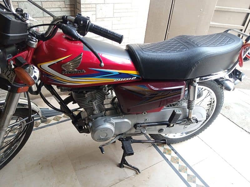 My Honda 125 2019 B Model Lush Condition 10 by 10 Total Geniun 0