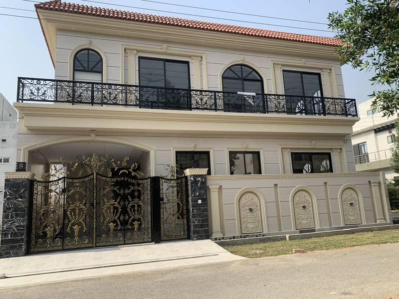 5 MARLA CORNER BEAUTIFUL SPANISH DESIGN MODERN HOUSE IS AVAILABLE FOR SALE IN DHA PHASE 11 RAHBAR SECTOR 2 2