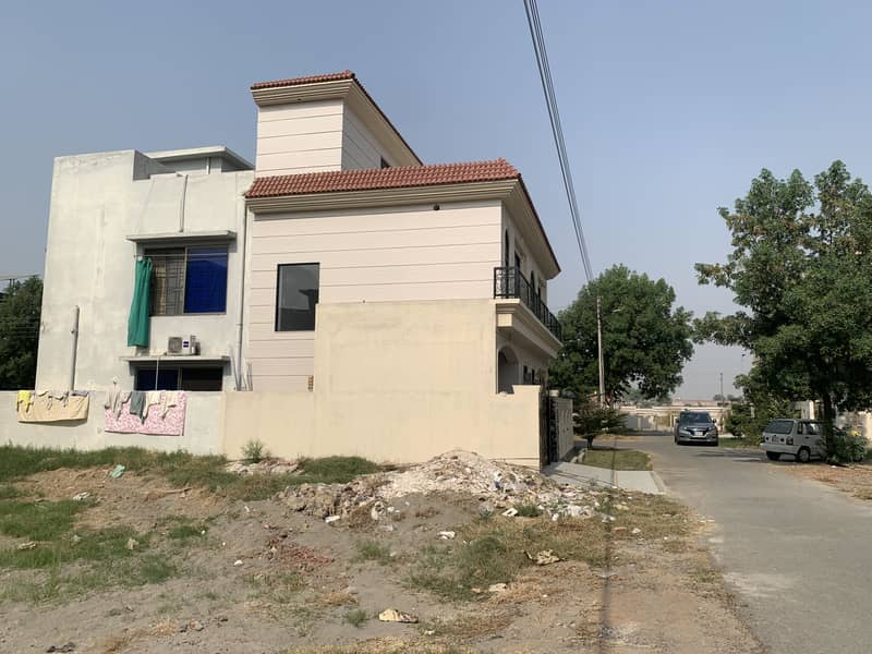 5 MARLA CORNER BEAUTIFUL SPANISH DESIGN MODERN HOUSE IS AVAILABLE FOR SALE IN DHA PHASE 11 RAHBAR SECTOR 2 40