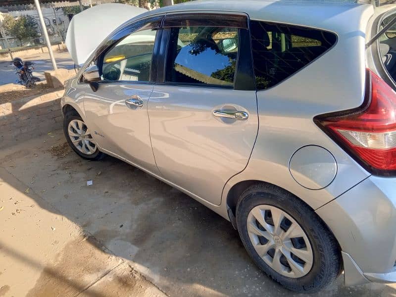 Nissan Note E Power 2017 0