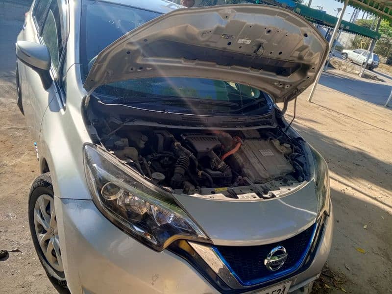 Nissan Note E Power 2017 1