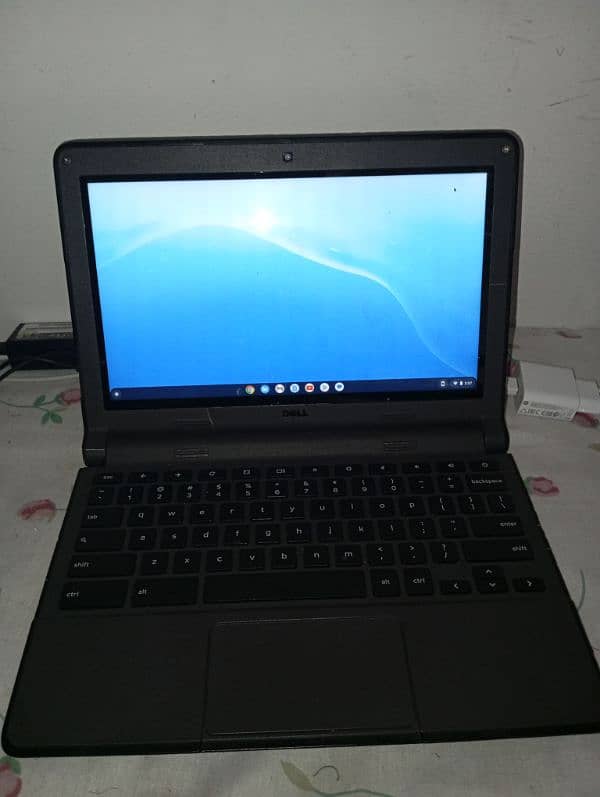 Dell laptop Chromebook touchscreen 2