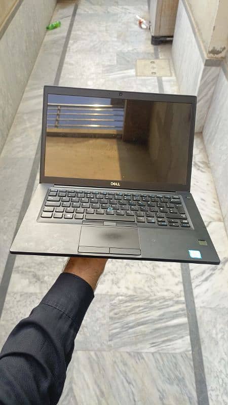 Dell Latitude 7490 core i5 8 generation 0