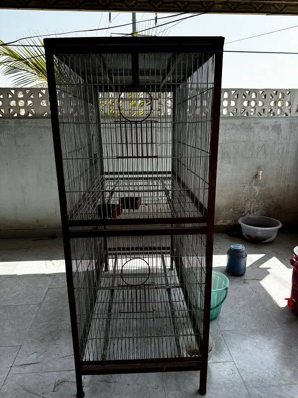 cages for chickens or birds 4