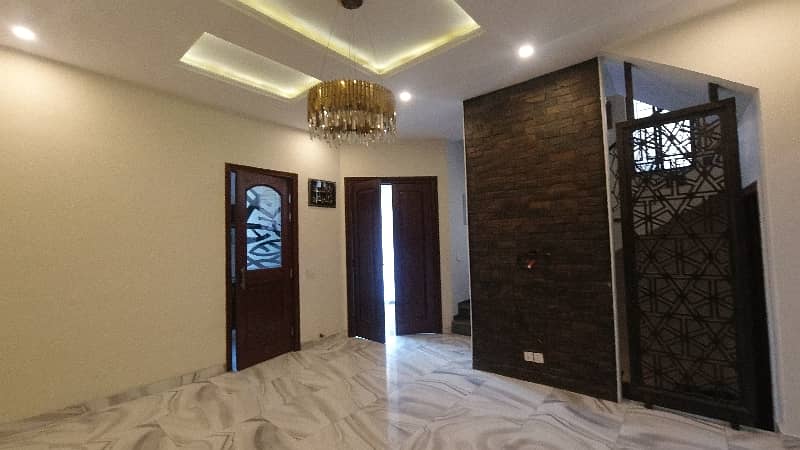 A Great Choice For A 1237 Square Feet House Available In DHA Phase 6 - Block C 3