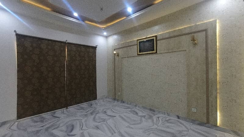 A Great Choice For A 1237 Square Feet House Available In DHA Phase 6 - Block C 6