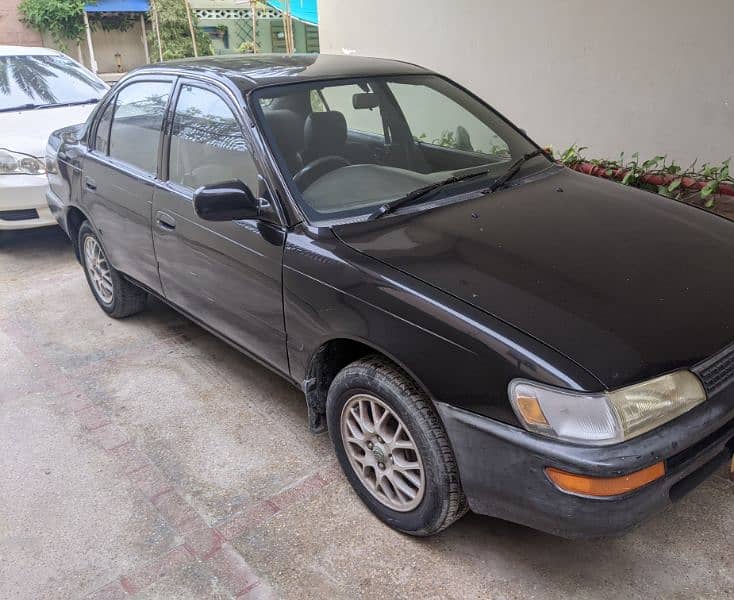 Toyota Corolla XE 1998 3