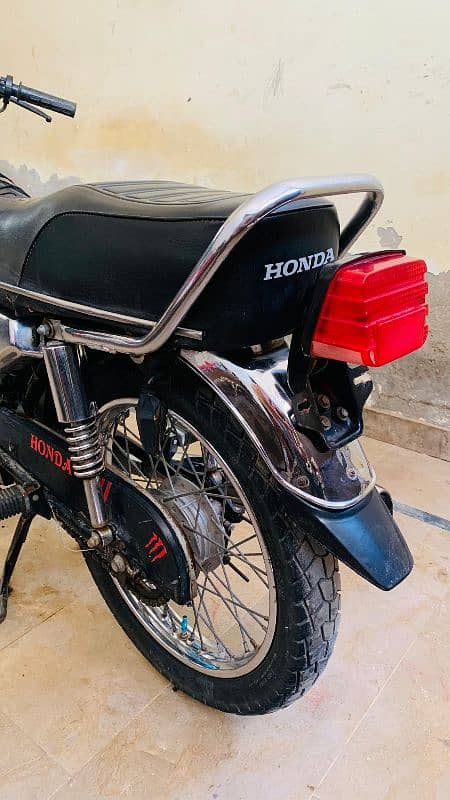 Honda CG 125 2018 Model – 120000 – 4