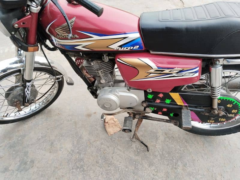 Honda 20model /03059828439/urgent sell original bike biometric ha 4