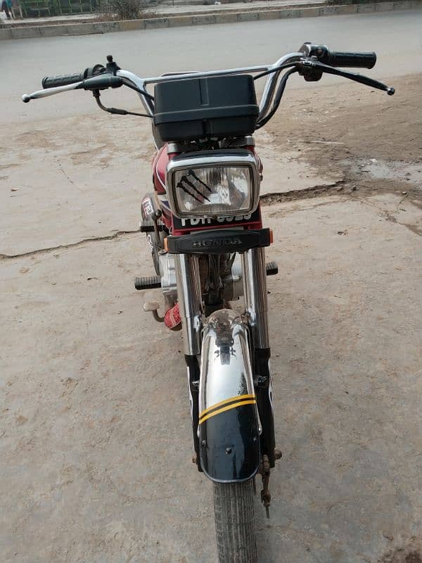 Honda 20model /03059828439/urgent sell original bike biometric ha 7