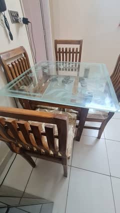 4 Seater Dining Table