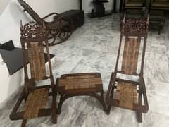 chairs and table set for sale