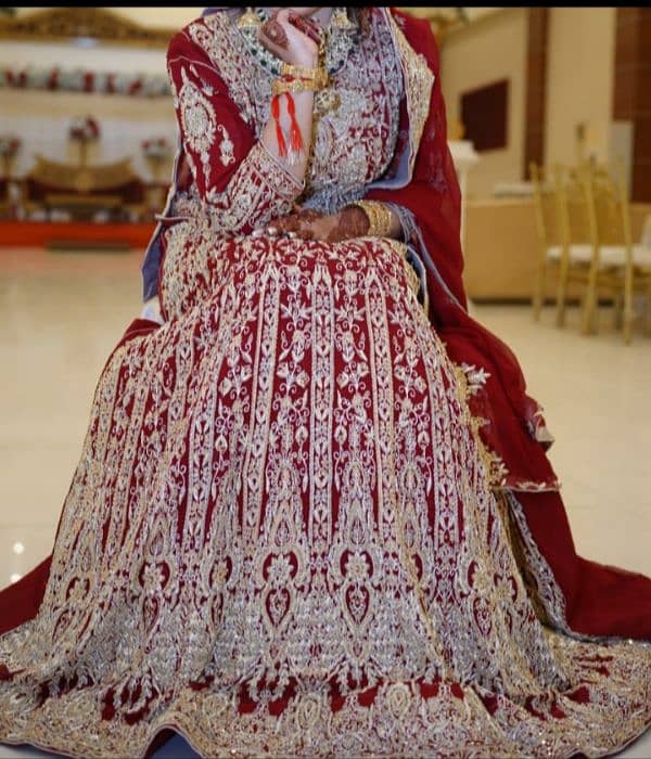 bridal lehnga 0