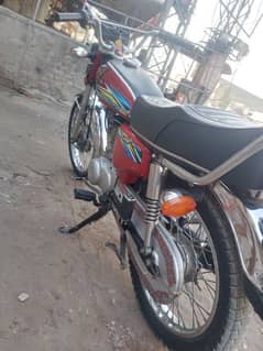 Honda 125 lahor nambar 18 model