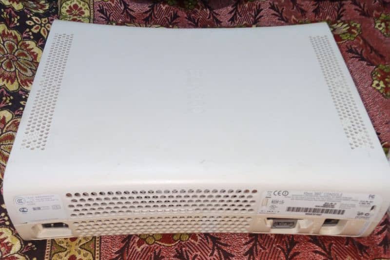 x box 360 with wire 1