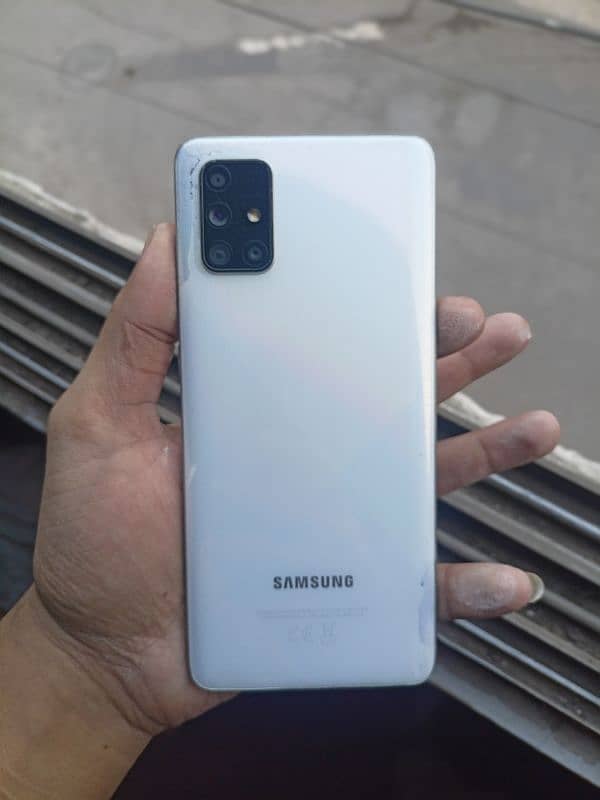 Samsung a71 non pta only phone condition 10/8.5 price final. 1