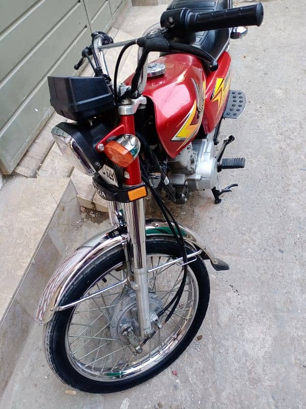 Honda 125 2021 6