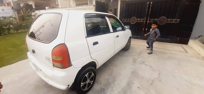 Suzuki Alto 2010 4