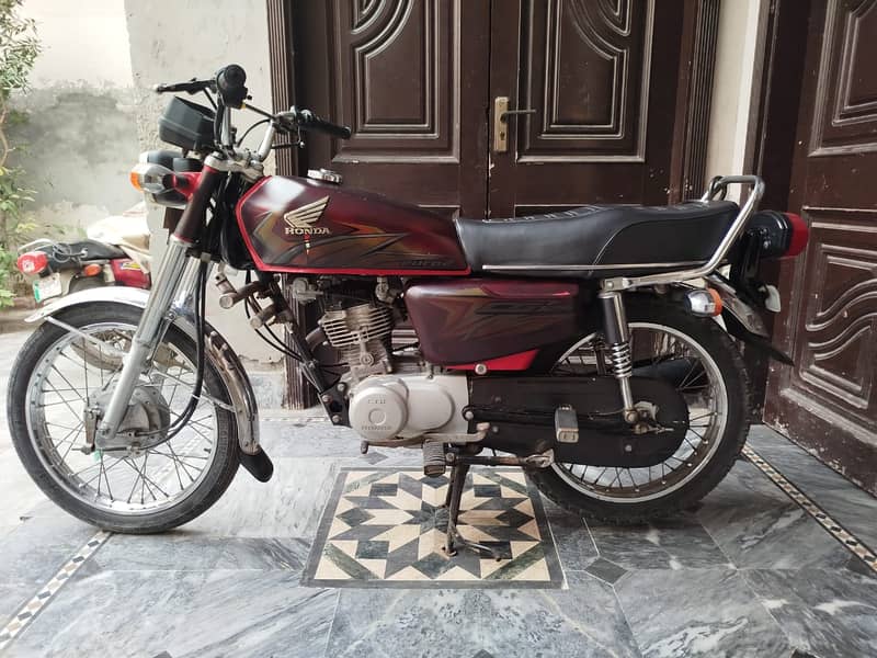 Honda CG 125 2021 September, One Hand Use 0