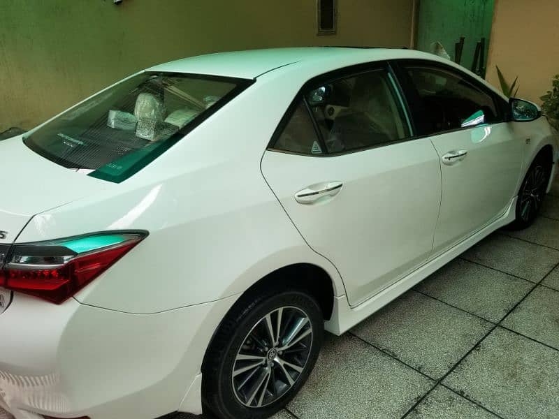 Toyota Altis Grande 2019 5