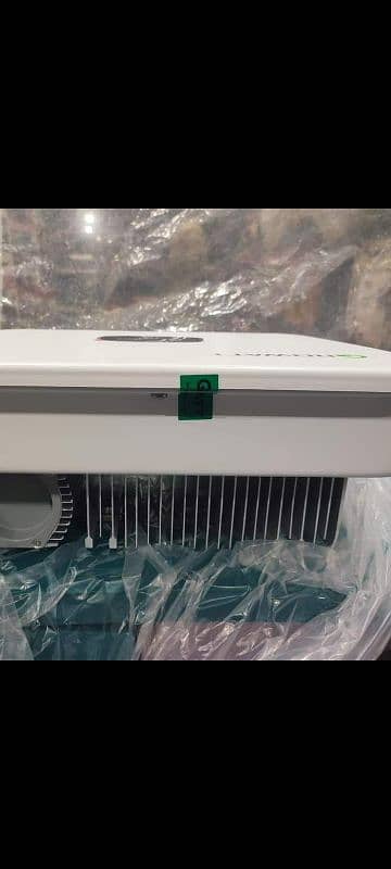 Solar Inverters 10kw 15kw 25kw avble in stock brand-new import 4