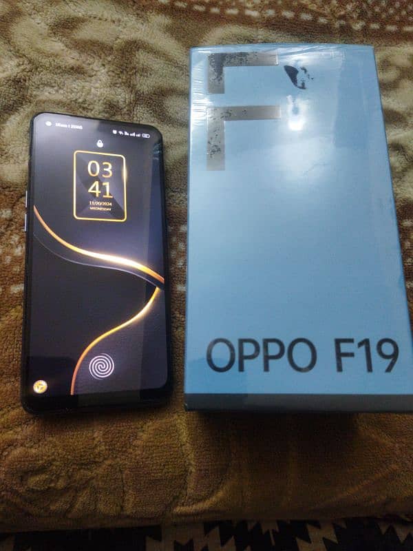 OPPO F19 0