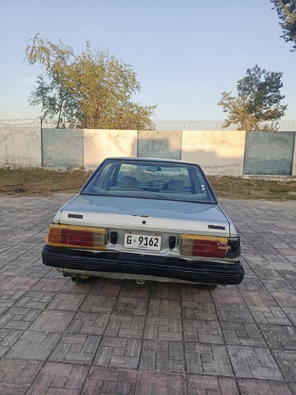 Nissan Sunny 1985 6