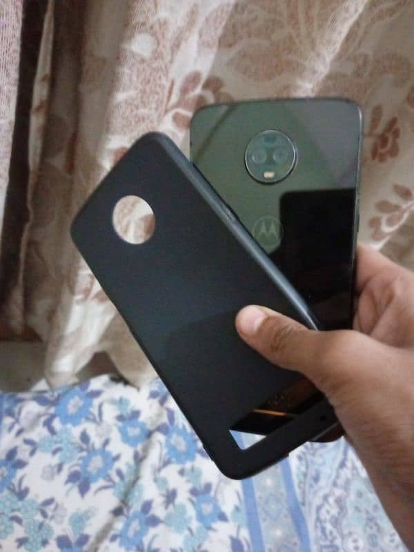 moto z3 force with cover gaming 2