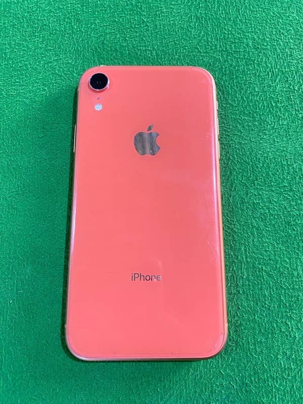 iphone xr 1